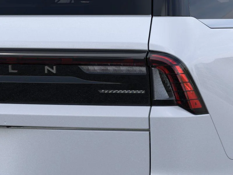 New 2026 White Lincoln Black Label image 22
