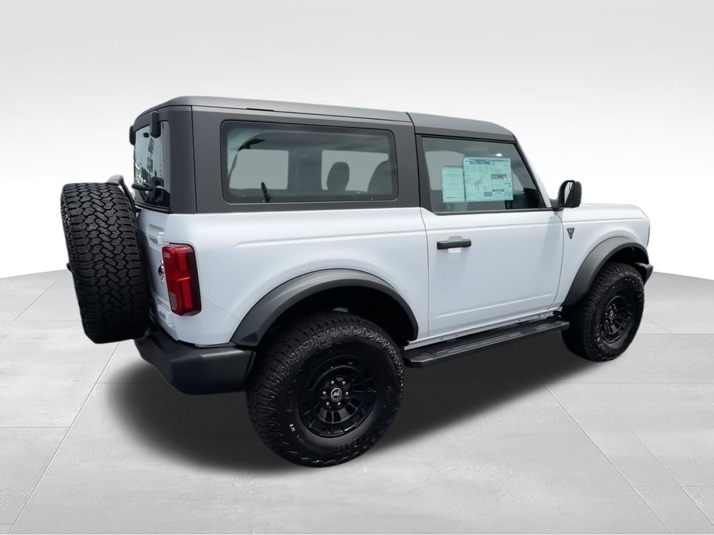 New 2026 Oxford White Ford Base image 8