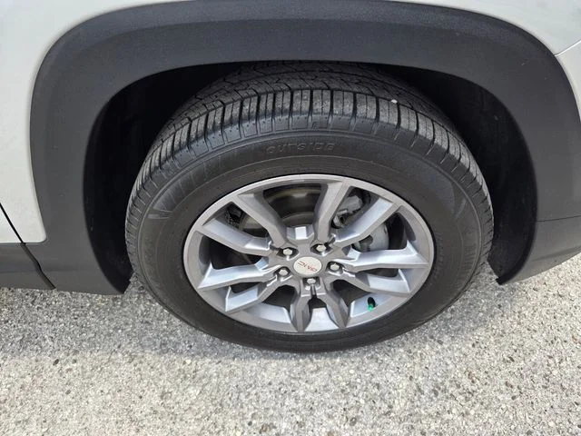 2022 GMC Terrain SLT - Photo 18