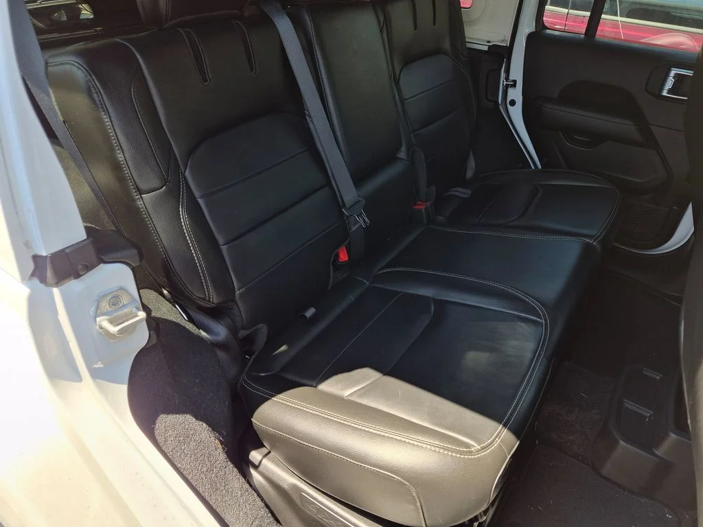 Used 2022 White Jeep Unlimited Sahara 4xe image 24