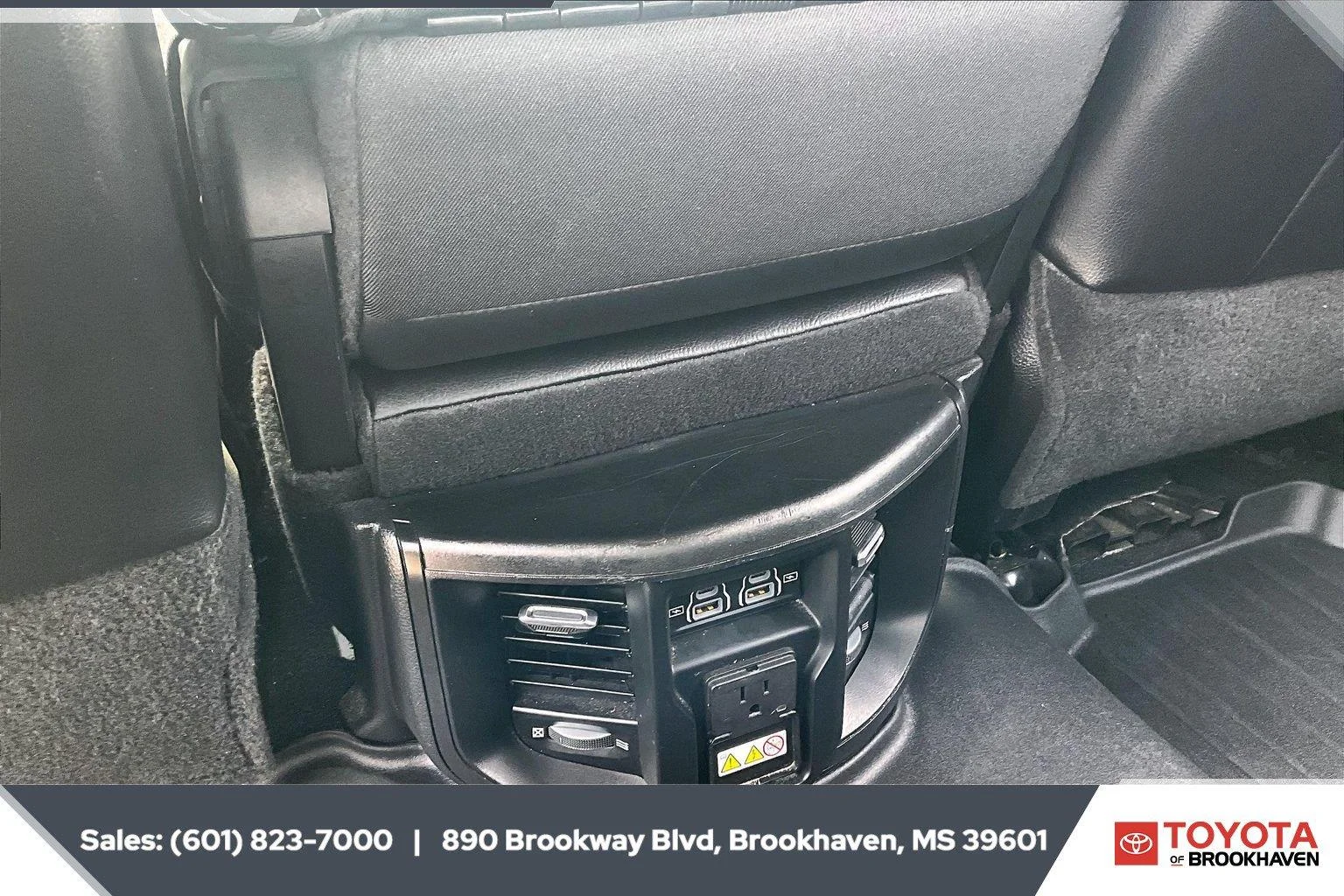 Used 2023 Bright White Clearcoat Ram Laramie image 23