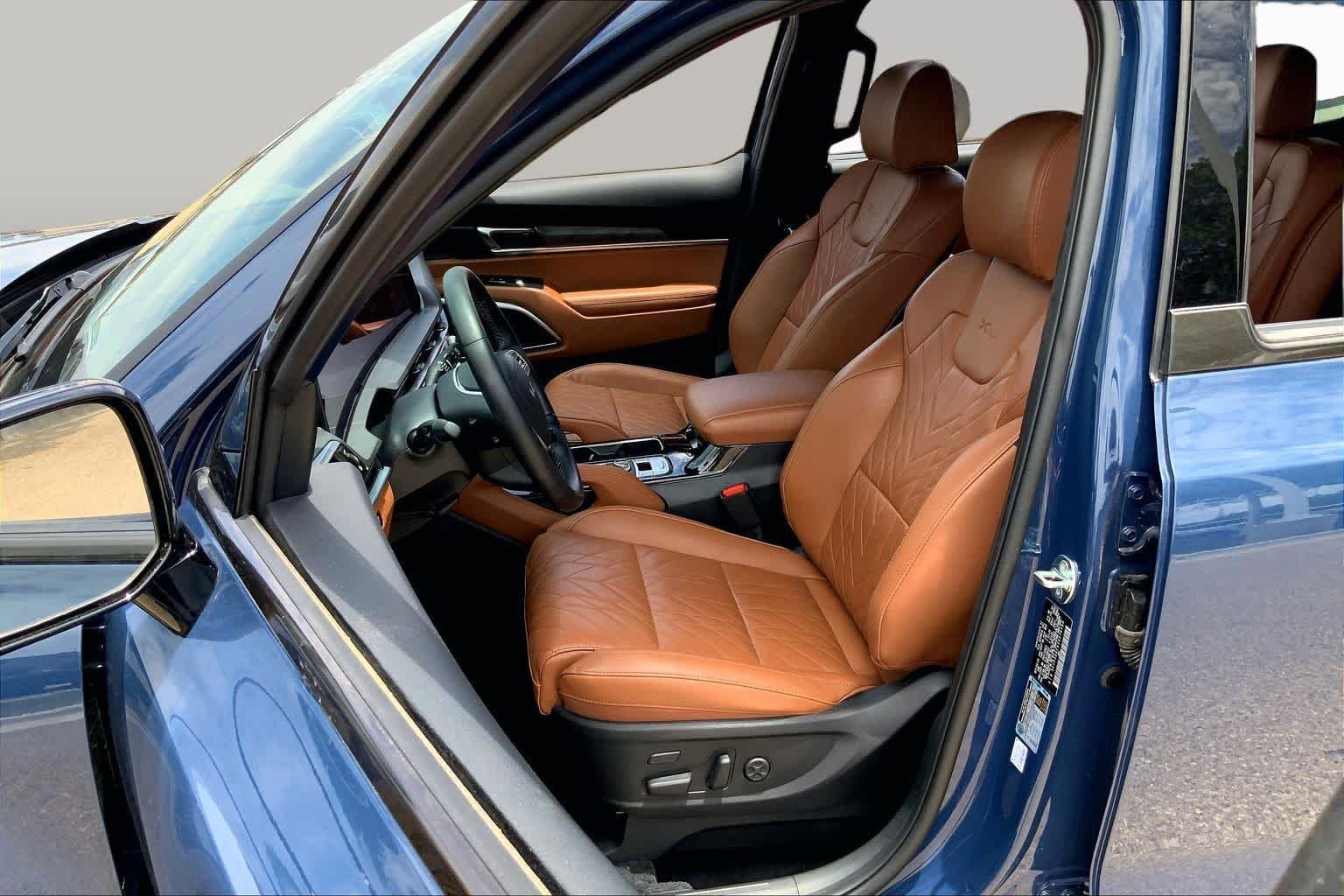 Used 2025 Midnight Lake Blue Kia SX-Prestige X-Line image 8