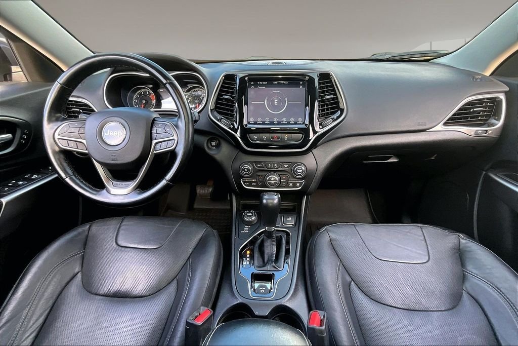 Used 2021 Gray Jeep Limited image 15