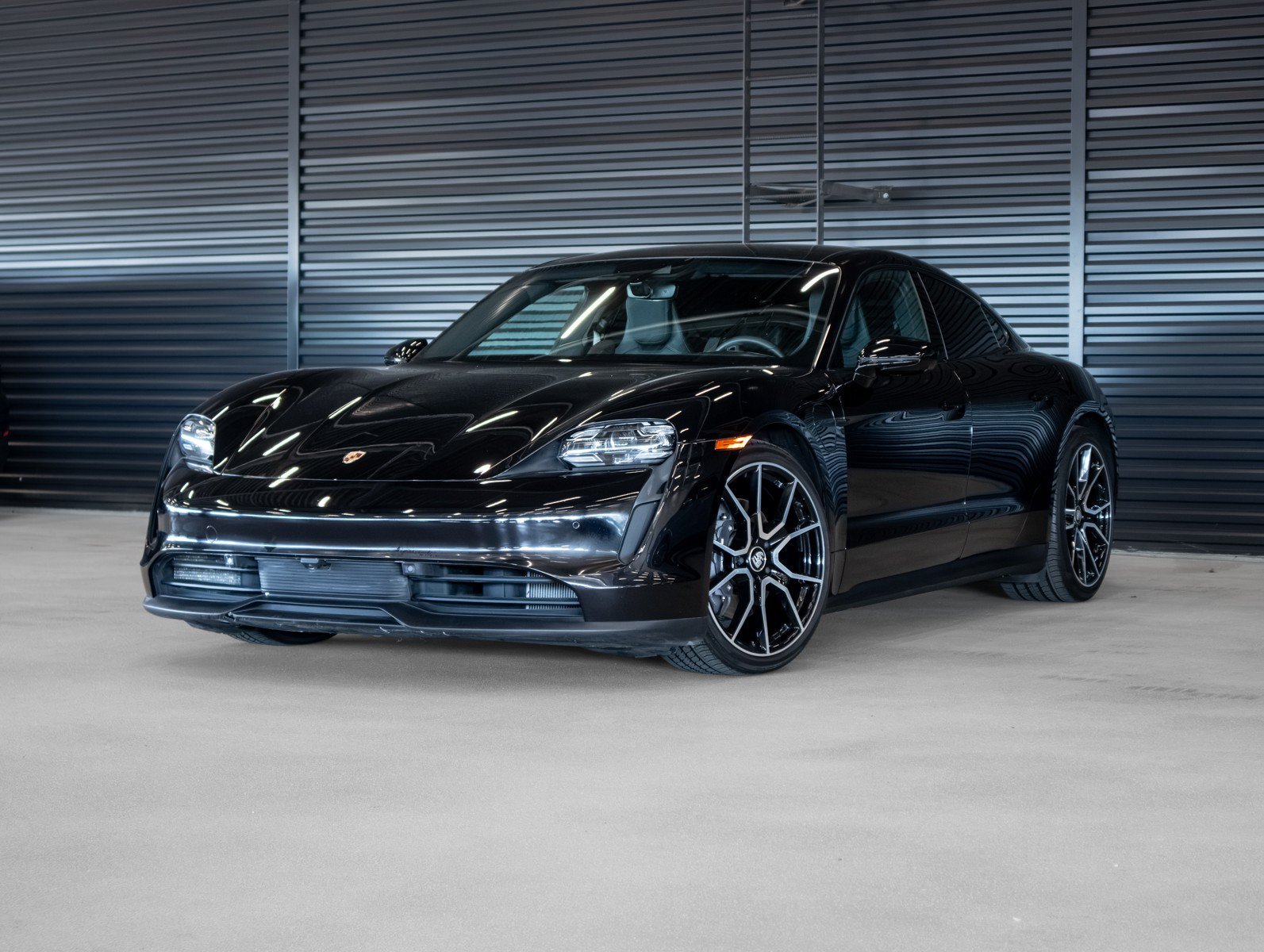 2023 Porsche Taycan