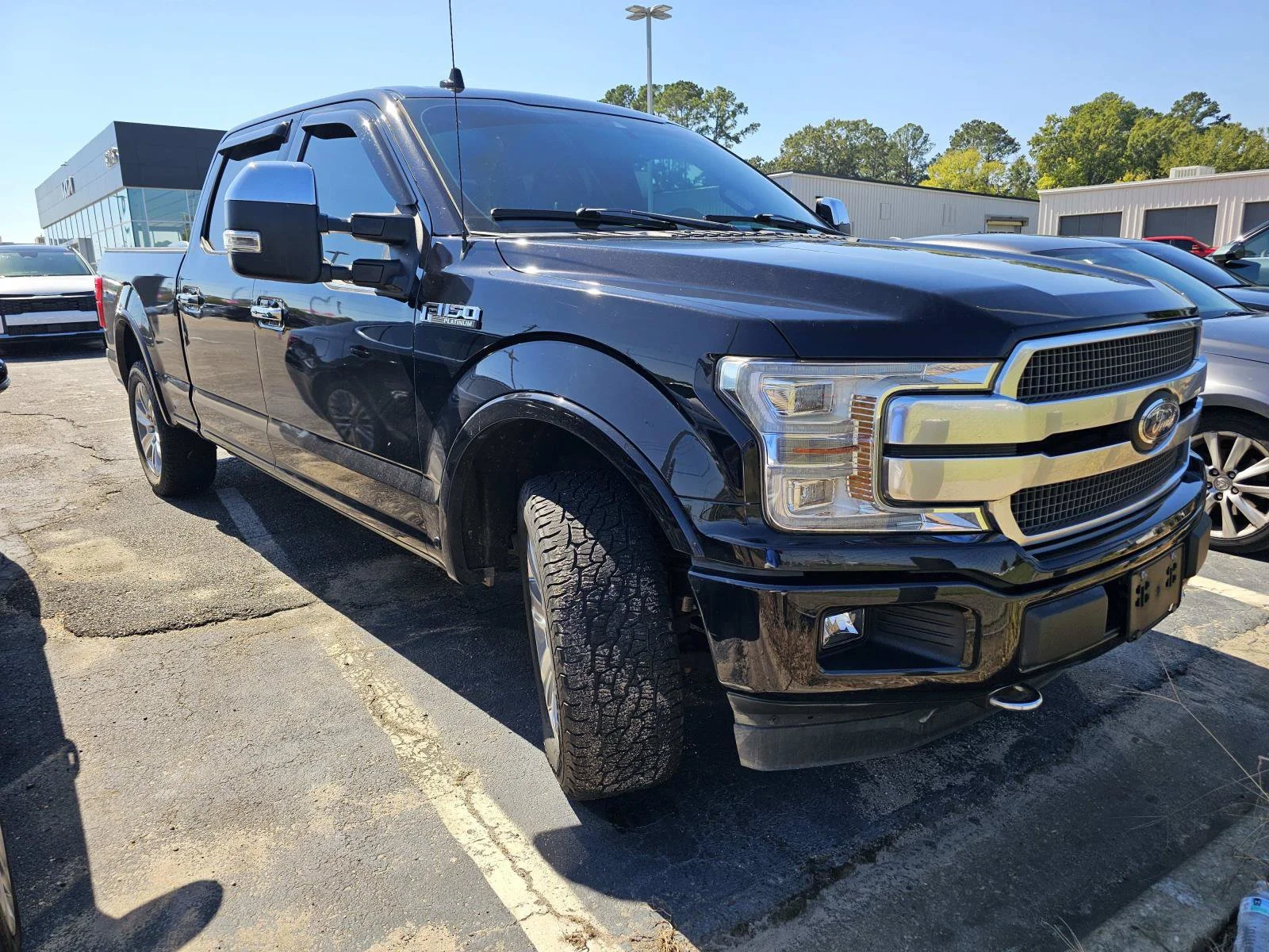 Used 2020 Black Ford Platinum image 9