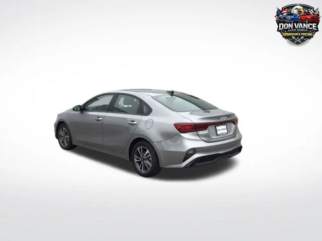 Used 2024 Gray Kia LXS image 3