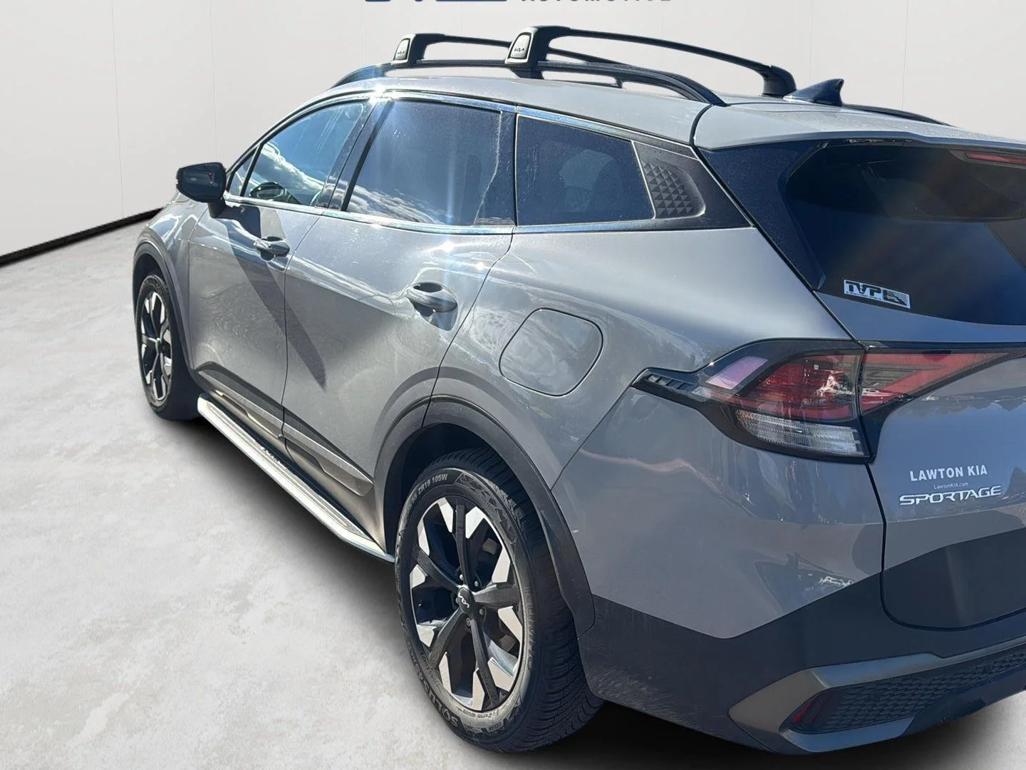 Used 2023 Wolf Gray Kia X-Line image 5