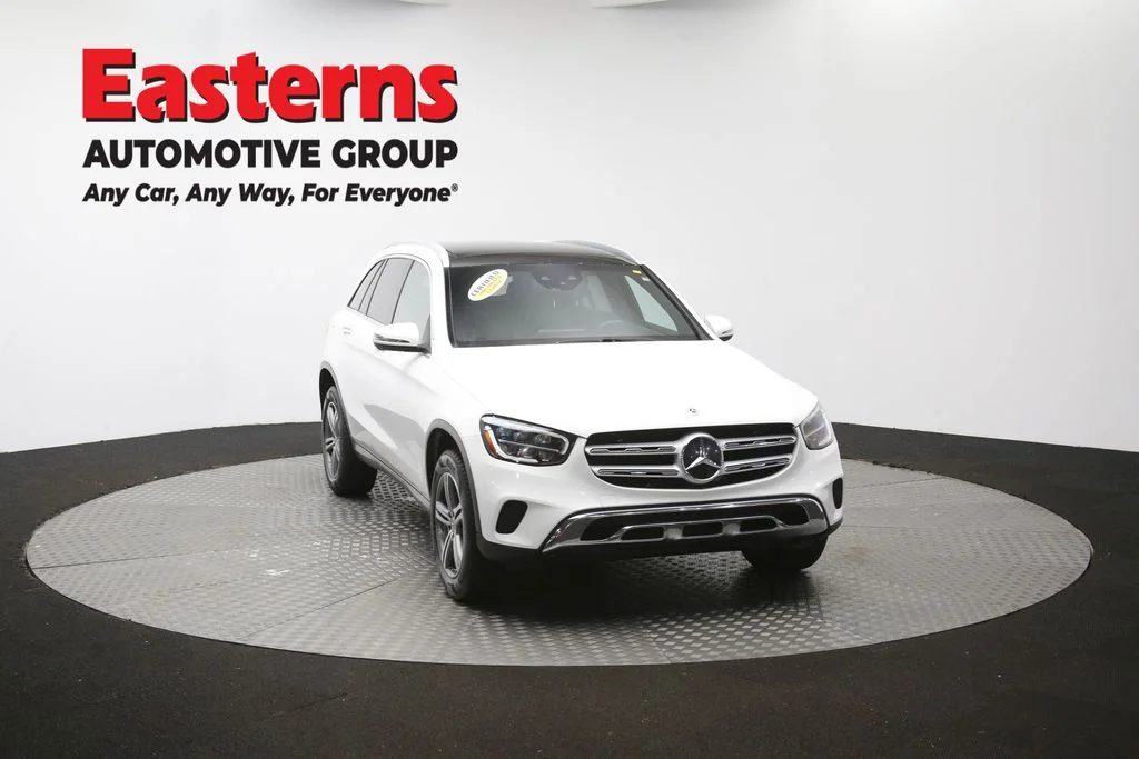 Used 2020 White Mercedes-Benz GLC 300 image 52