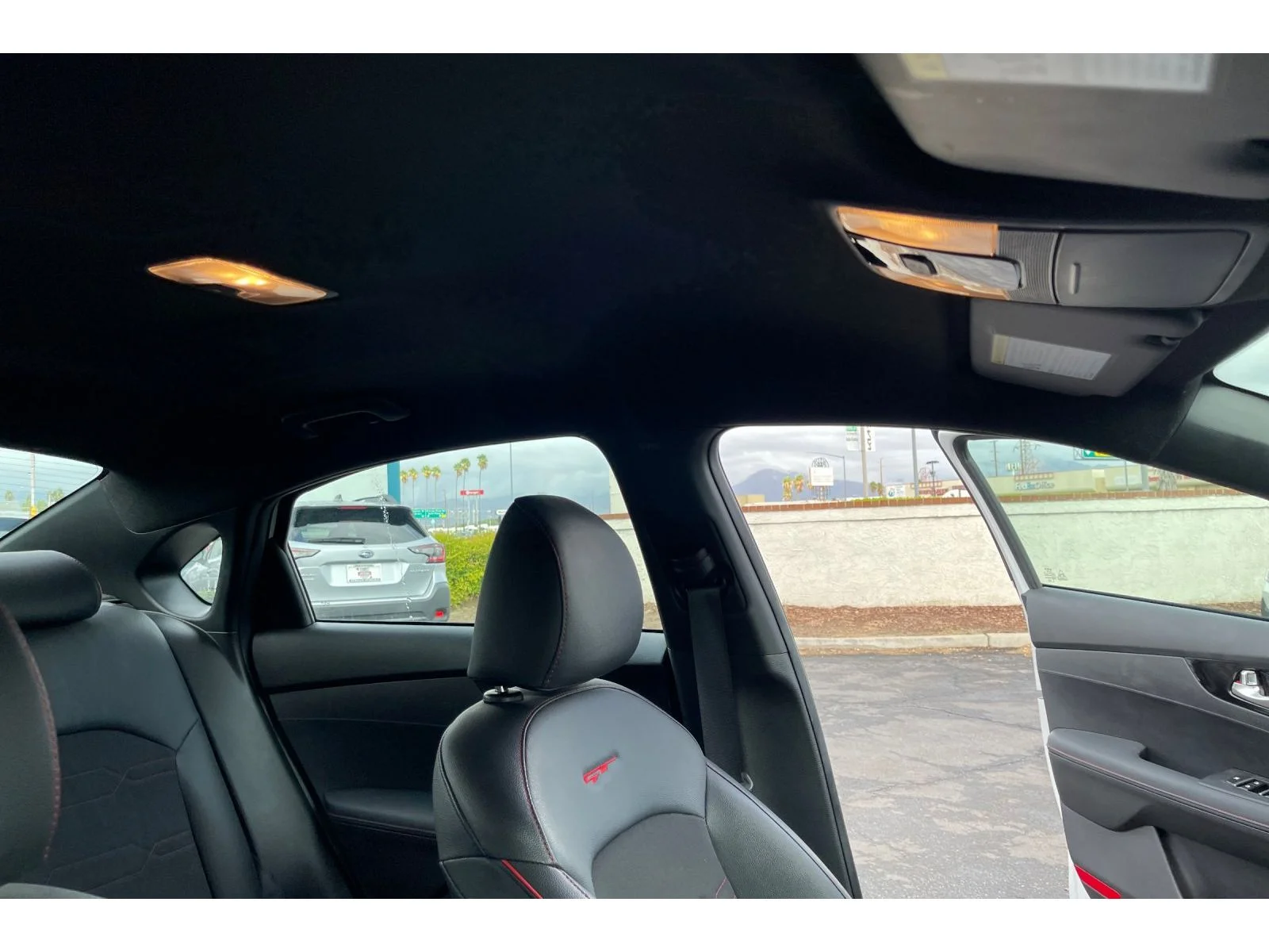 Used 2024 SNOW WHITE PEARL Kia GT image 19