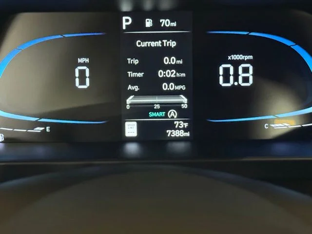 New 2026 White Hyundai SE image 15