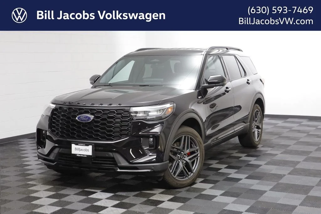 2025 Ford Explorer ST-LINE 4WD (PL535)'s photo