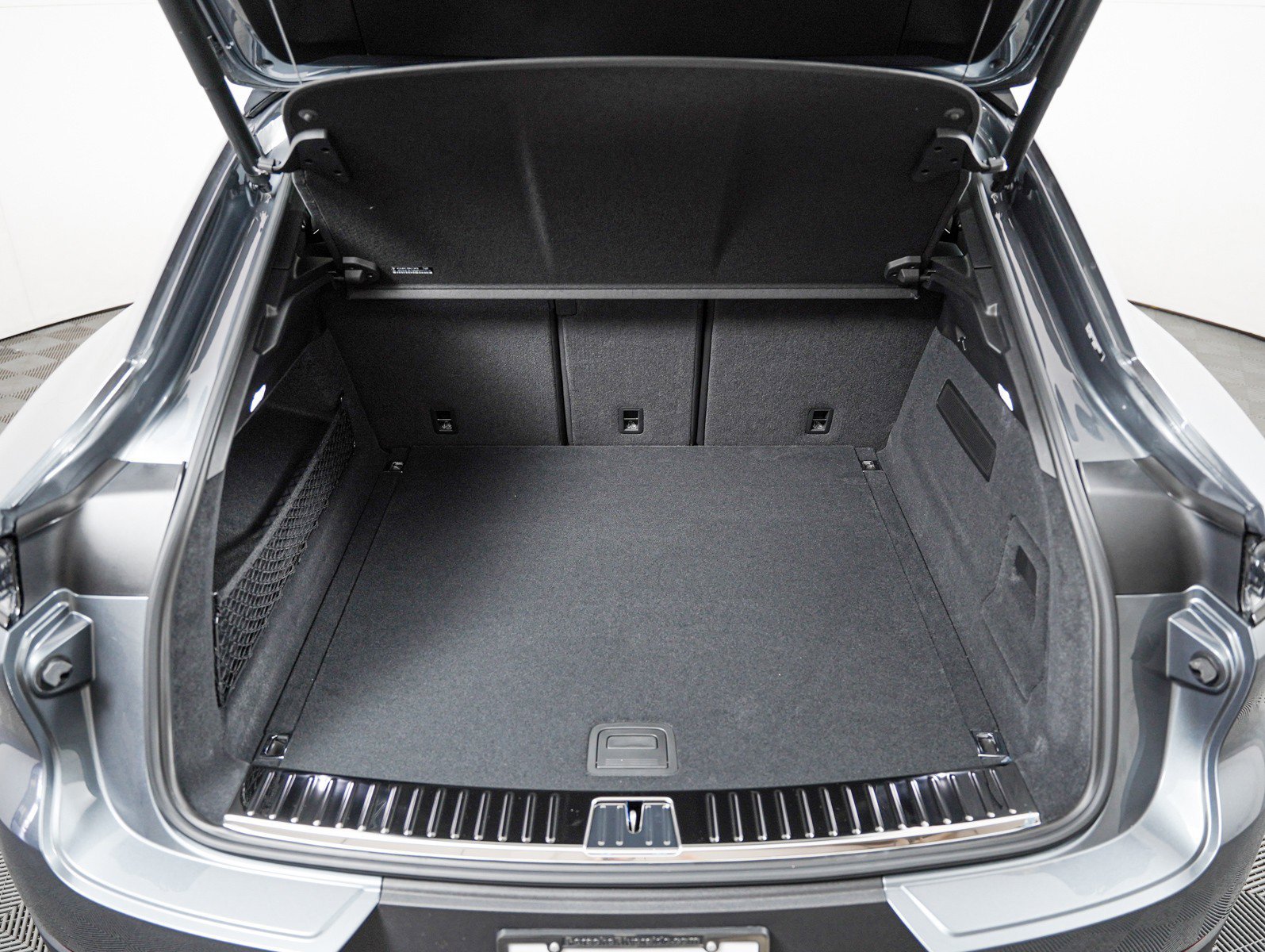 New 2026 VANADIUM GREY Porsche Coupe image 25