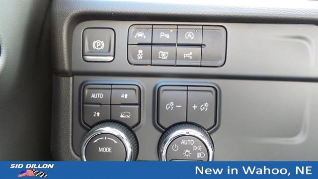 2025 Chevrolet Tahoe Premier - Photo 12