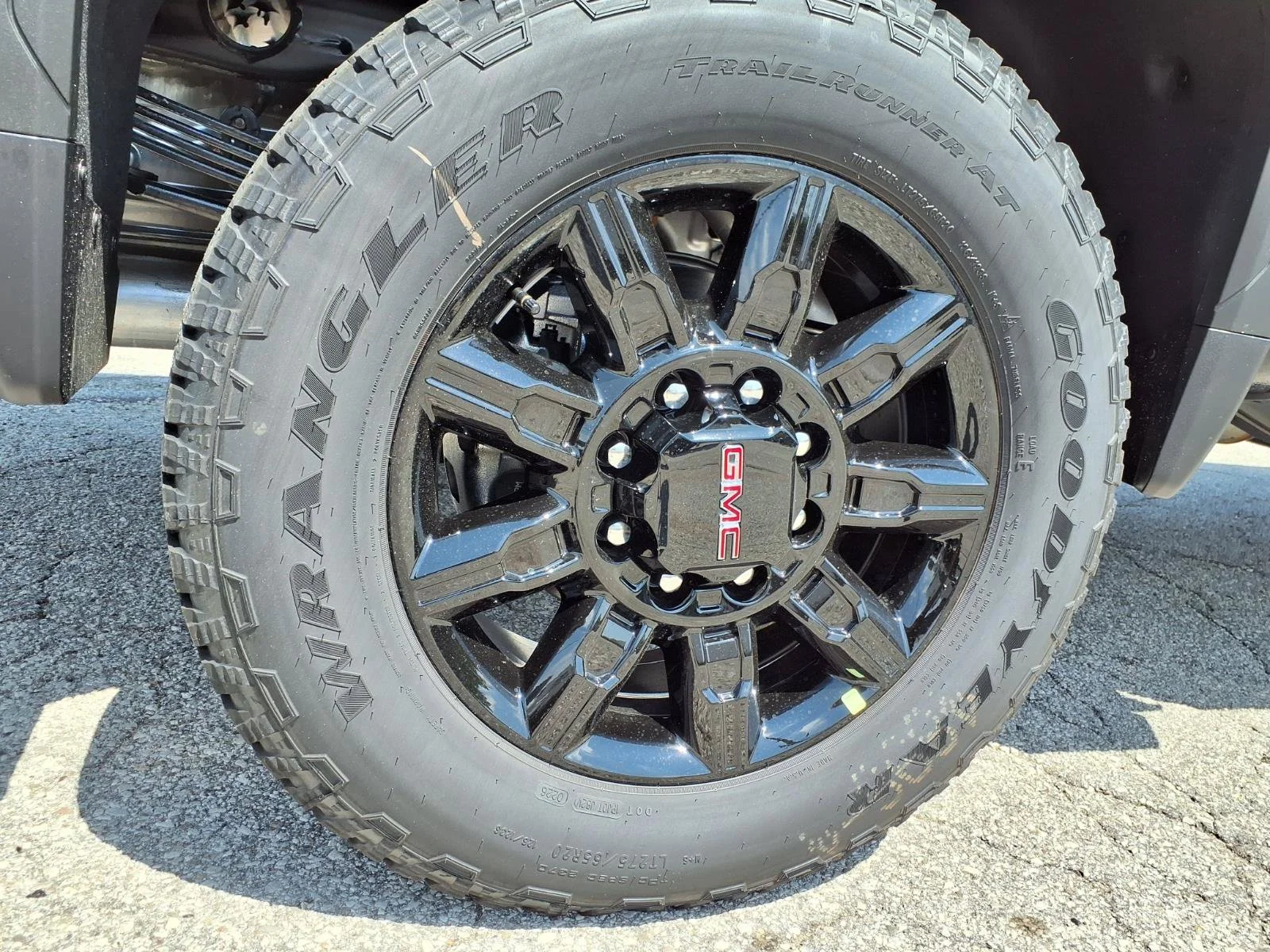 2026 GMC Sierra 2500HD AT4 - Photo 27
