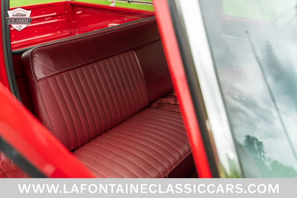Used 1975 Red Ford  image 78