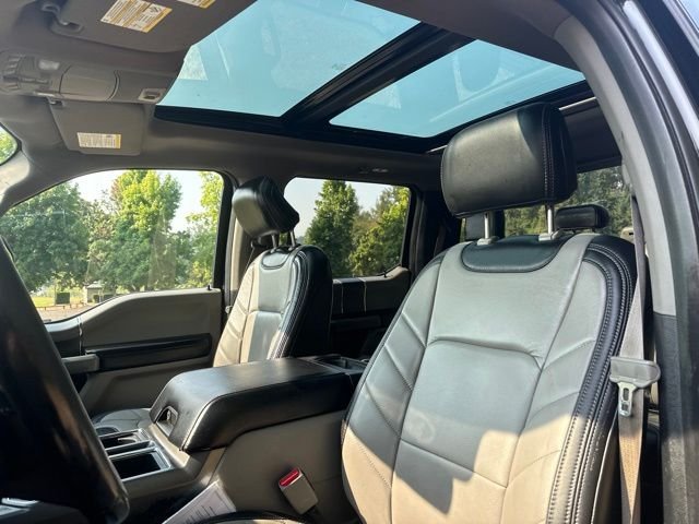 Used 2017 Shadow Black Ford XLT image 12