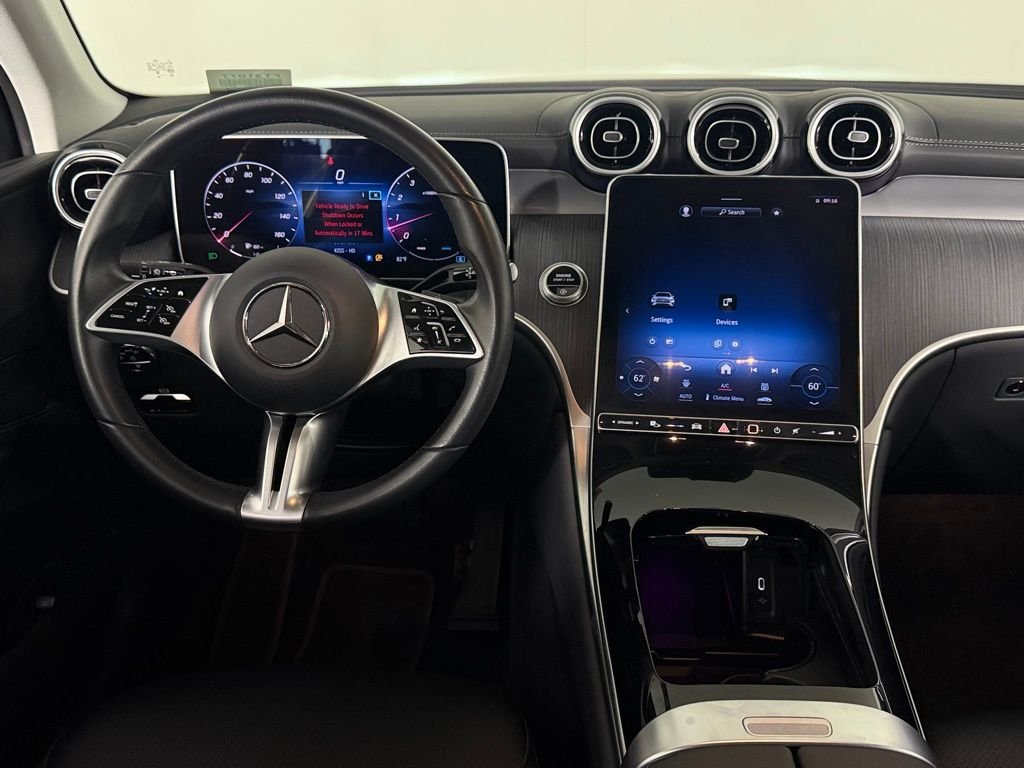 Used 2024 Polar White Mercedes-Benz GLC 300 image 13
