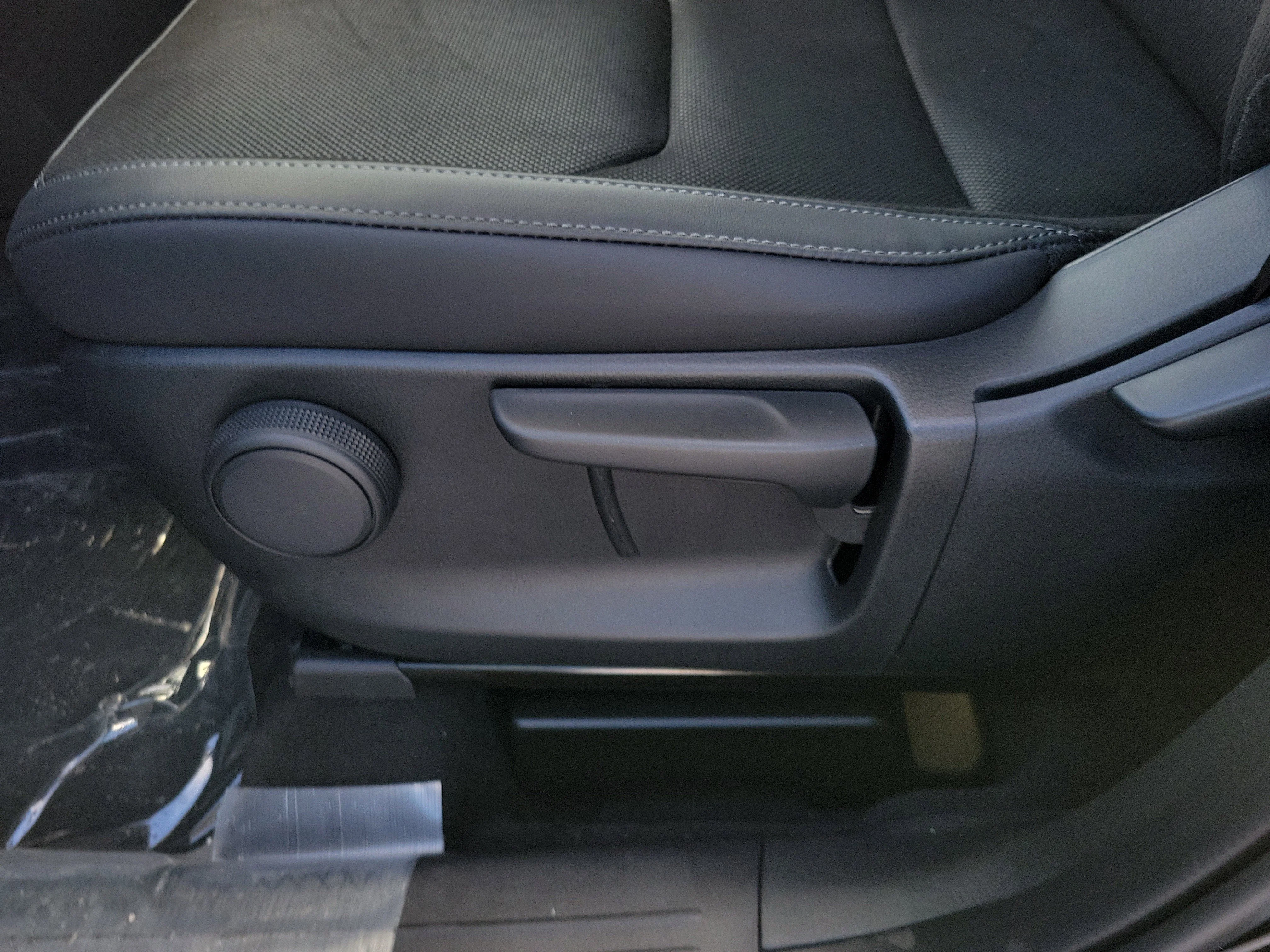 New 2026 Jet Black Mica Mazda 2.5 S Select AWD image 13