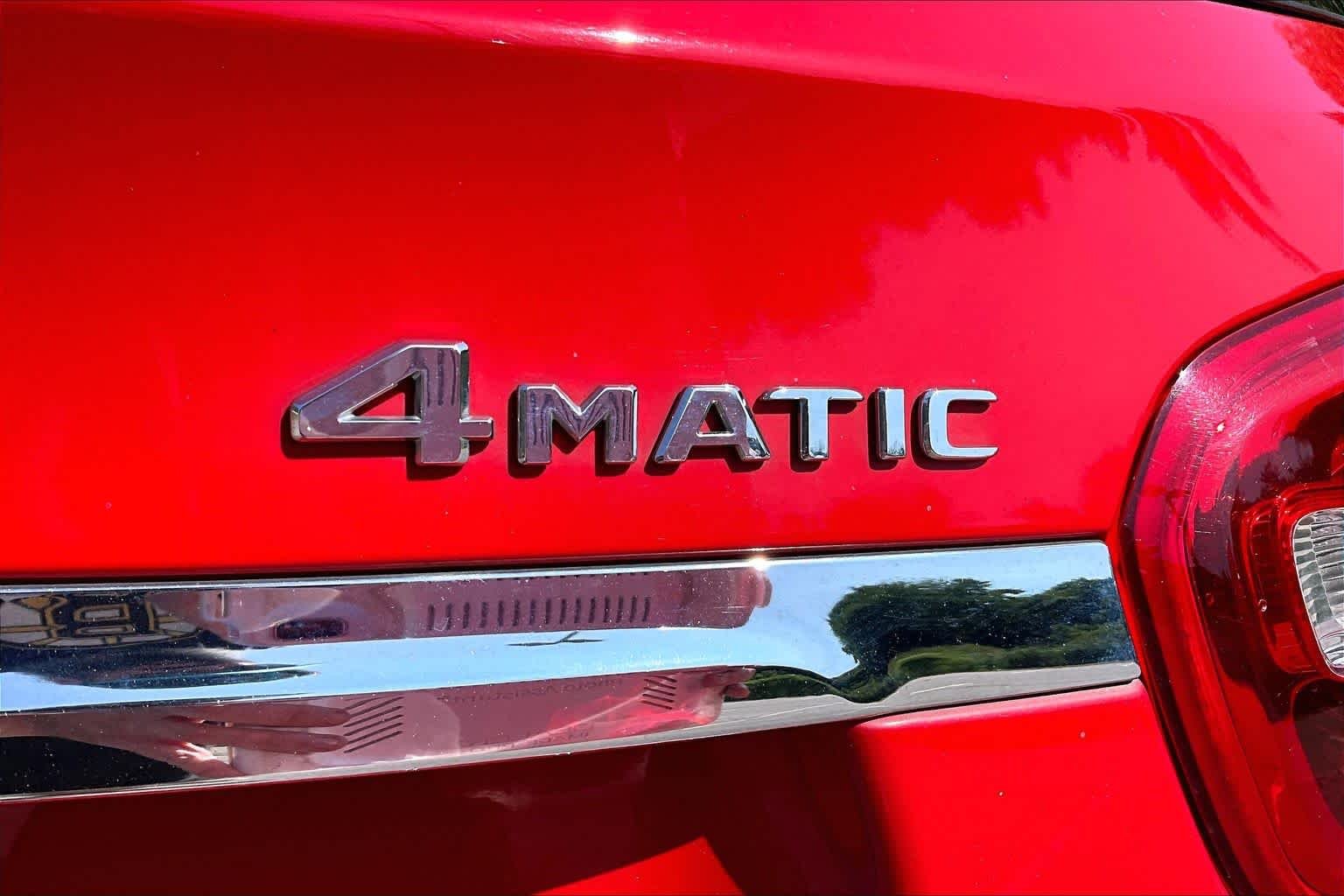Used 2018 Jupiter Red Mercedes-Benz GLA 250 image 10