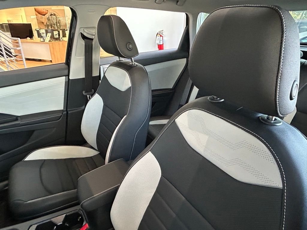 New 2026  Volkswagen 1.5T SEL image 11