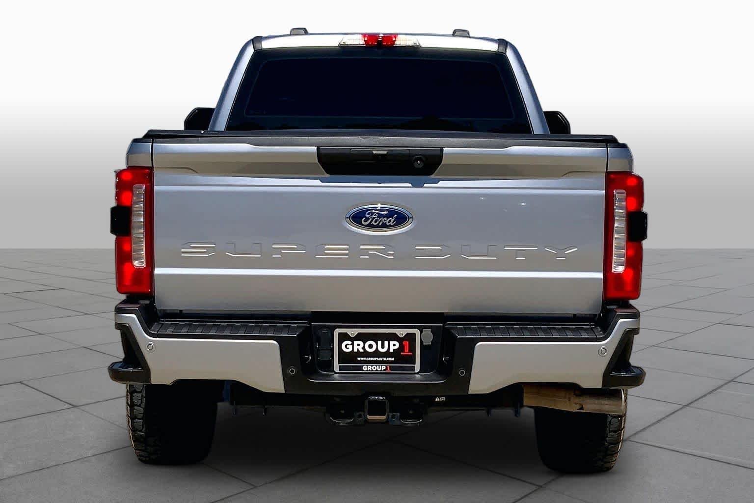 Used 2024 Iconic Silver Metallic Ford XL image 5