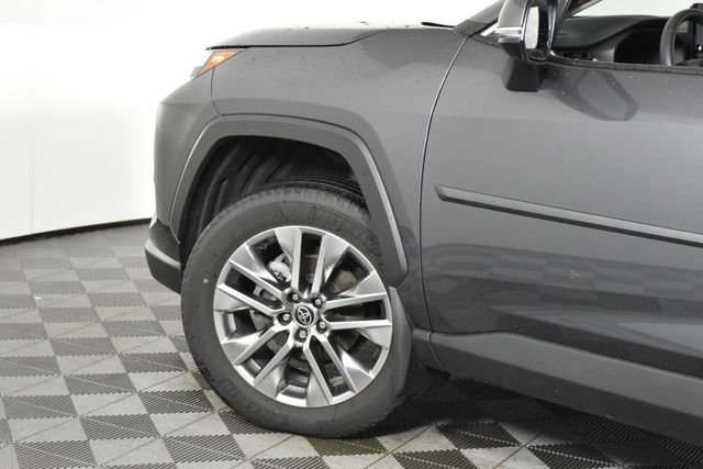 Used 2023 Gray Toyota XLE Premium image 11