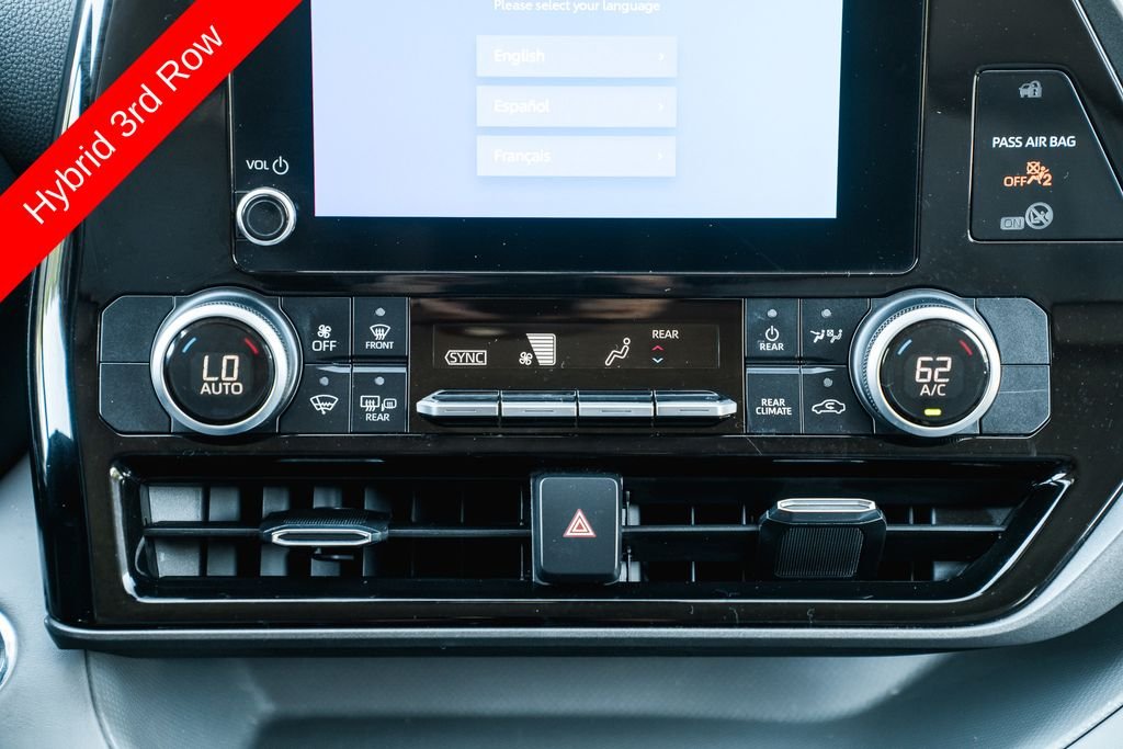 Used 2023 Wind Chill Pearl Toyota LE image 22