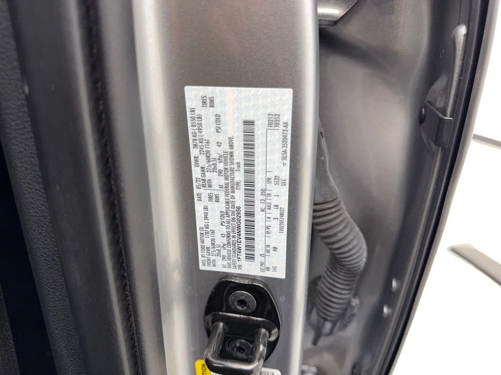 Used 2022 Silver Ford Lariat image 81