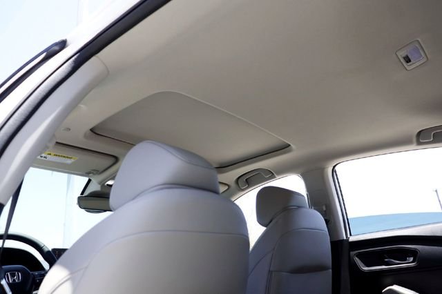 New 2026 Platinum White Pearl Honda EX-L image 16