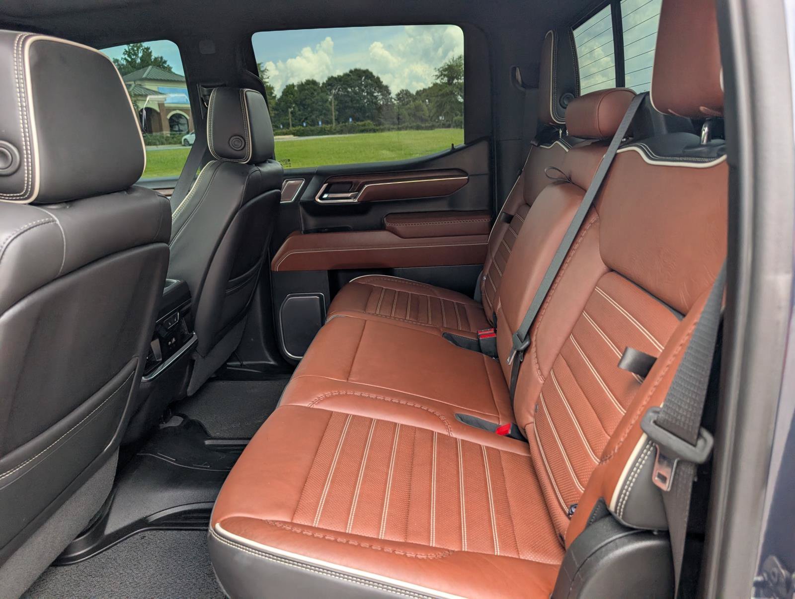 Used 2023 Pacific Blue Metallic GMC Denali Ultimate image 13