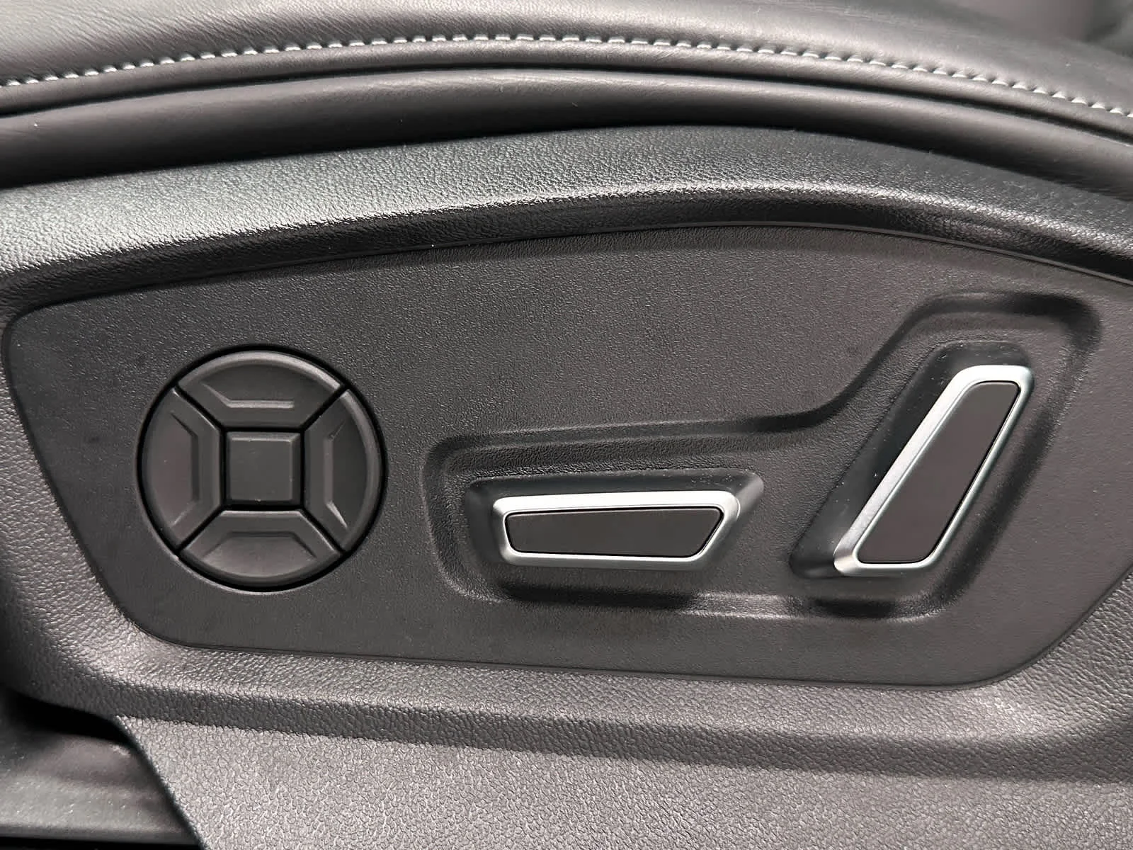 Used 2025 Mythos Black Metallic Audi performance image 12