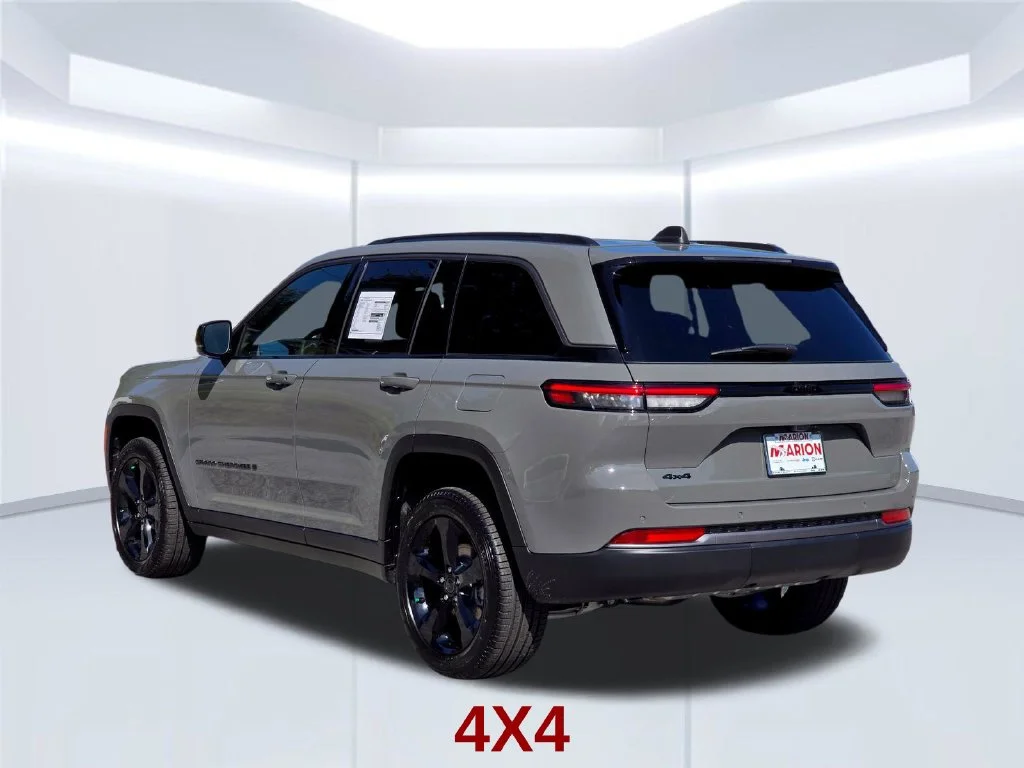 New 2027 Gray Jeep Limited image 18