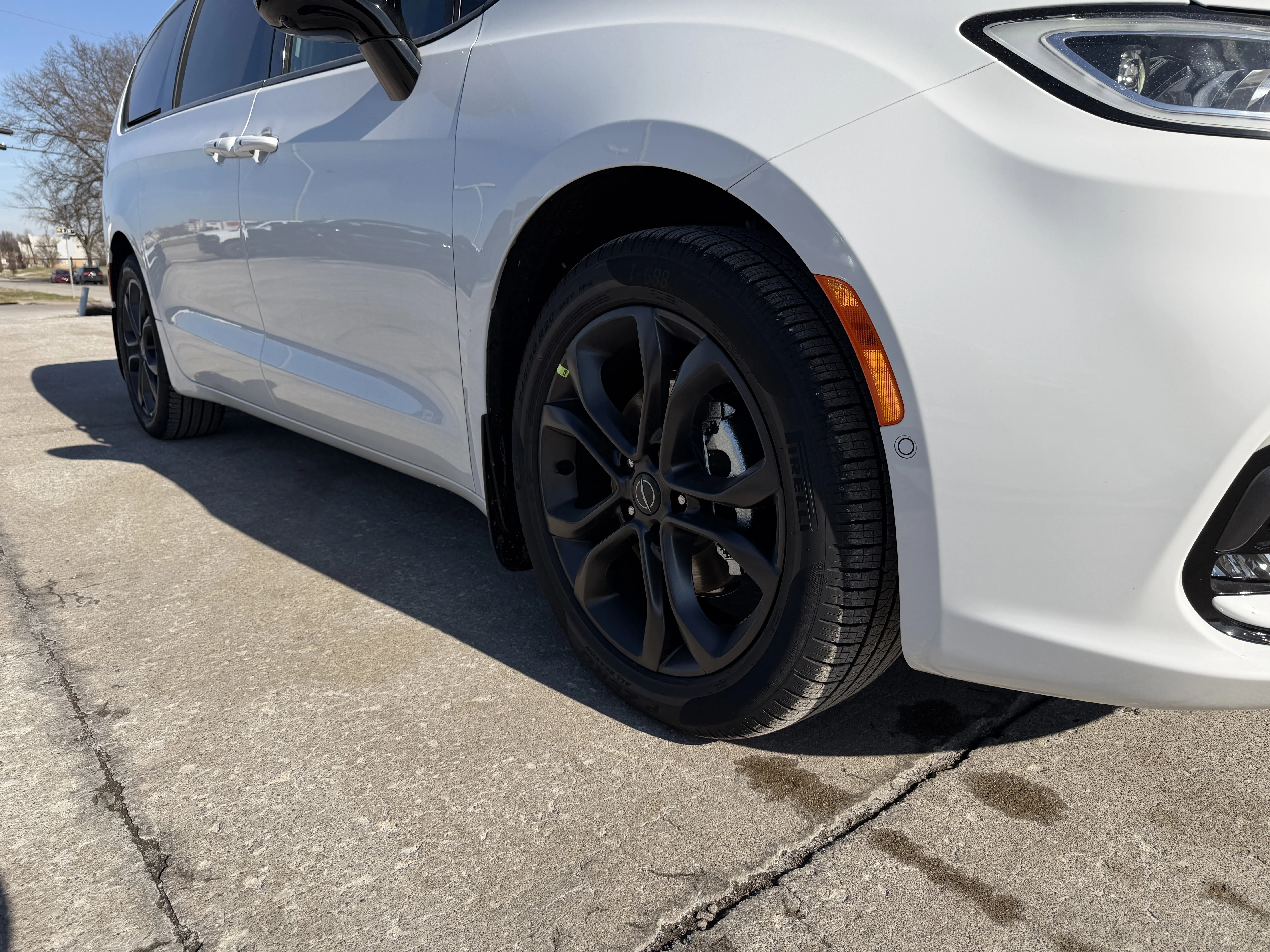 2026 Chrysler Pacifica Select - Photo 21