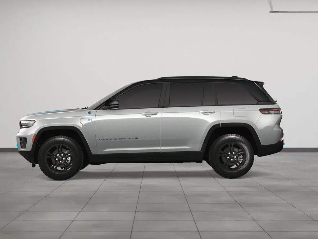 New 2024 Silver Zynith Jeep Trailhawk 4xe image 3