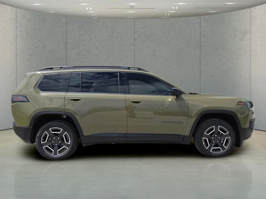 New 2026 41 Exterior Paint Jeep Laredo image 2