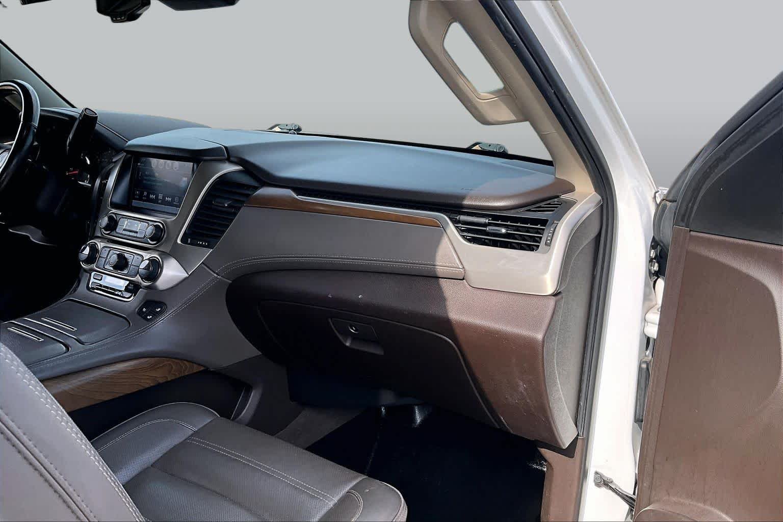 Used 2020 Summit White GMC Denali image 16