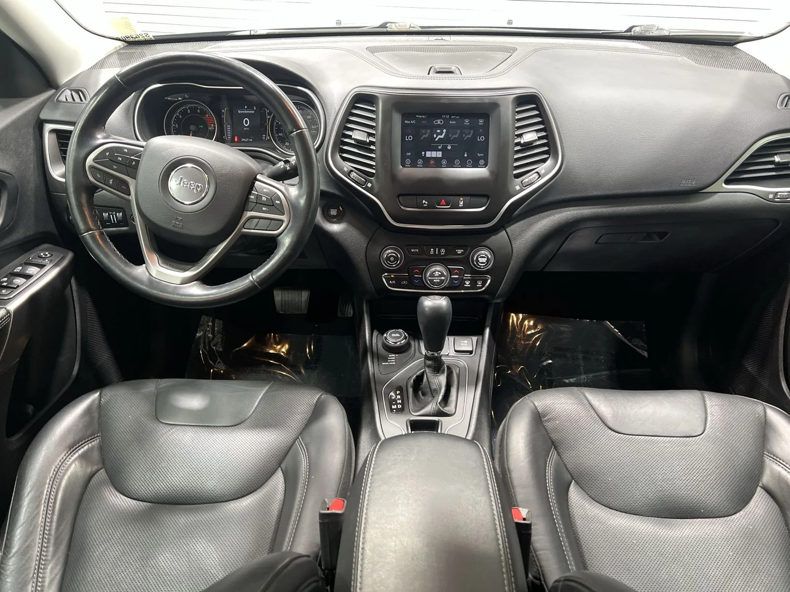 Used 2020 Gray Jeep Latitude Plus image 20