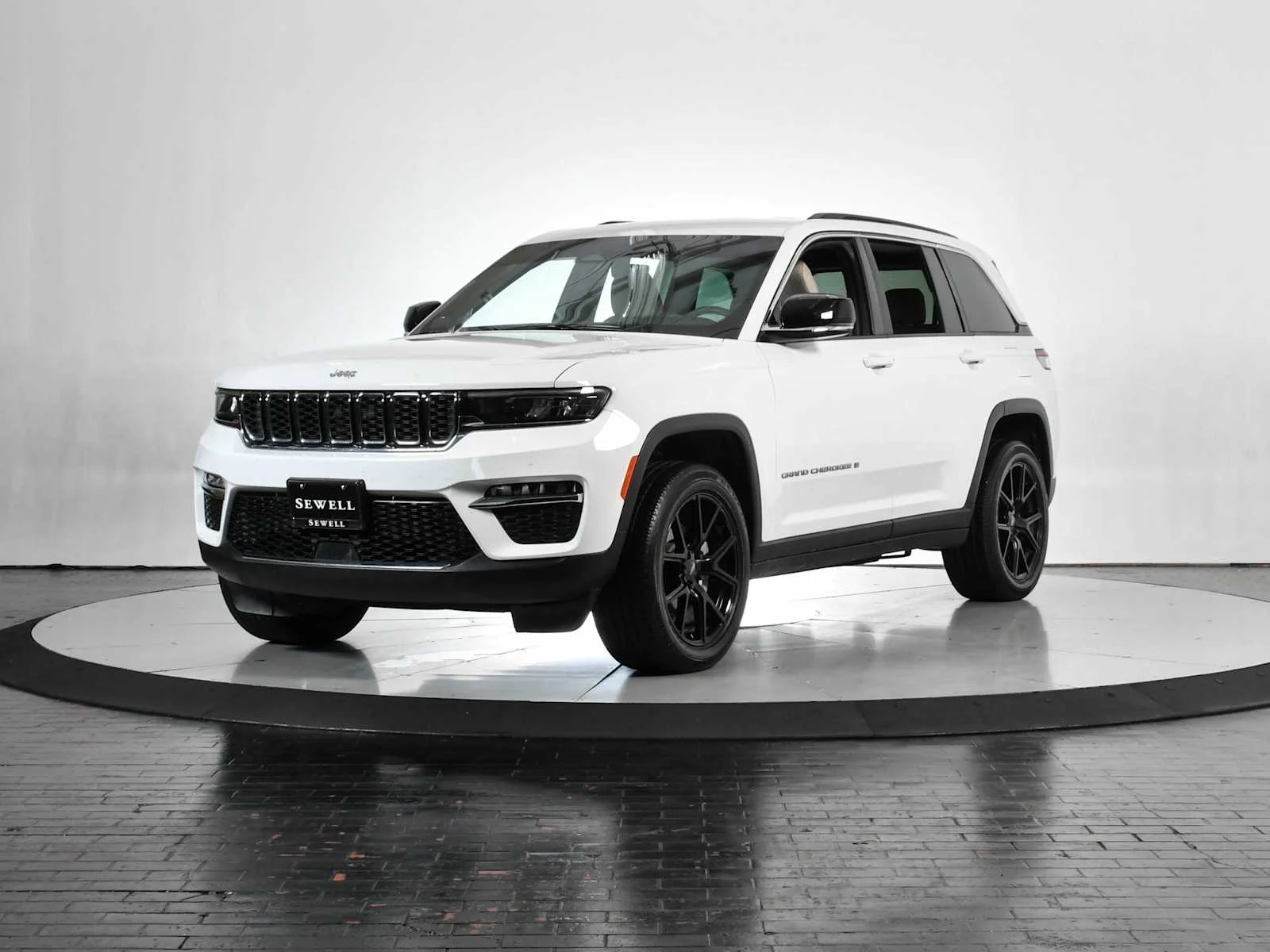 2025 Jeep Grand Cherokee Limited 4x4's photo