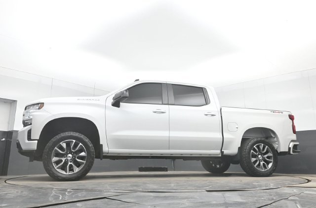 Used 2021 Beige Chevrolet RST image 41