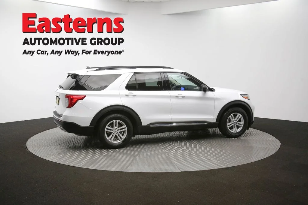 Used 2023 White Ford XLT image 41
