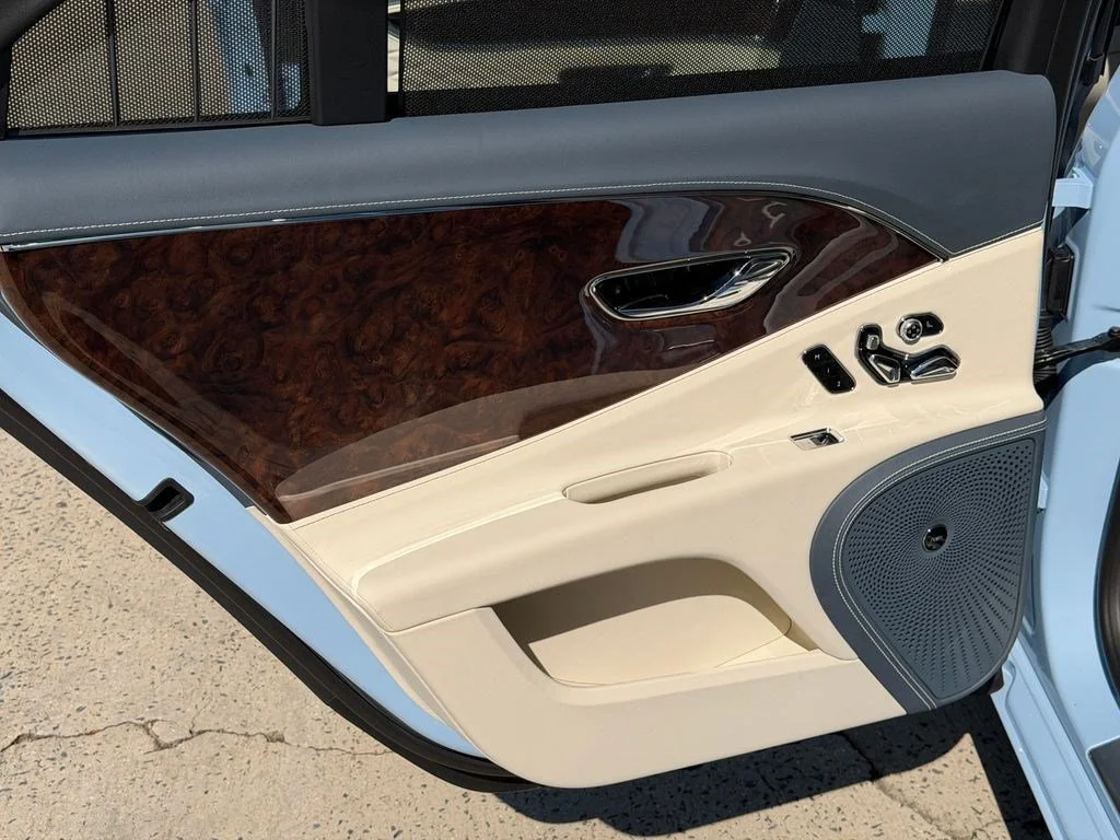New 2026 Jetstream II Bentley Azure image 39