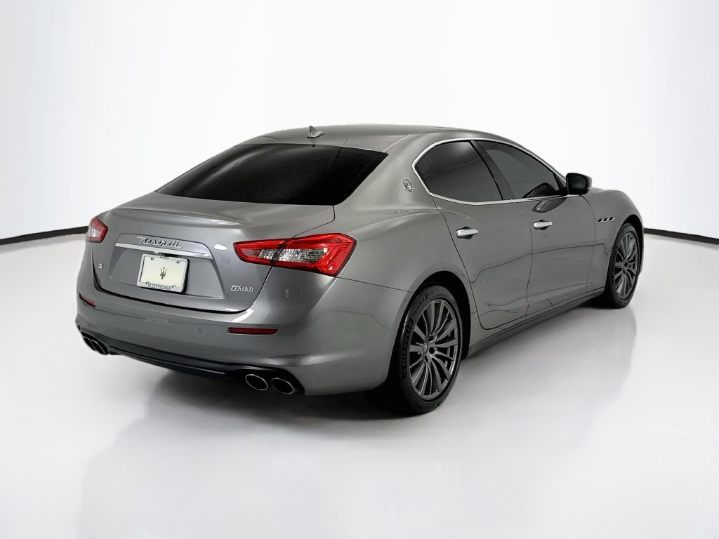 Used 2019 Grey Maserati S image 5