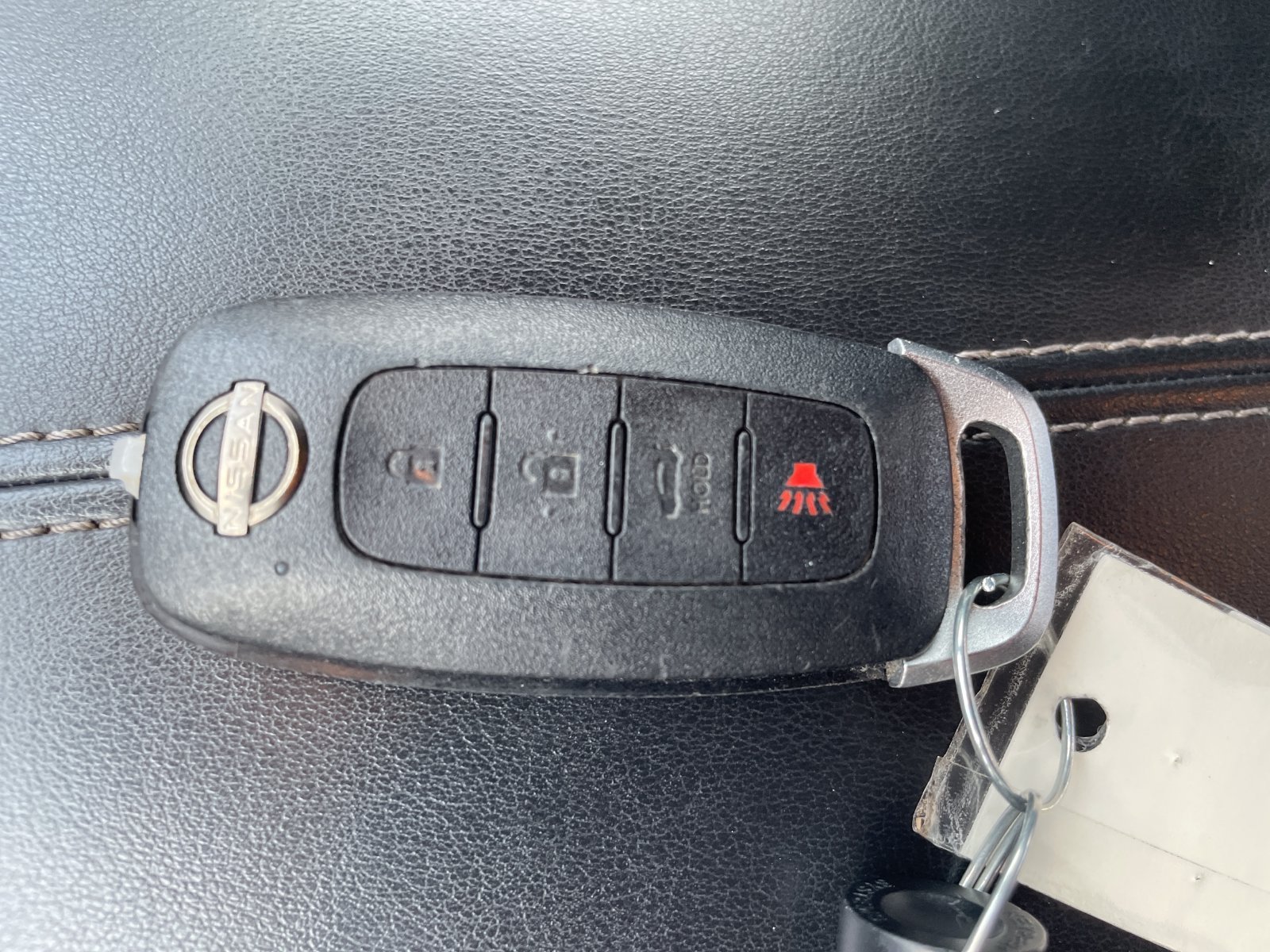 Used 2025 Red Nissan SV image 29