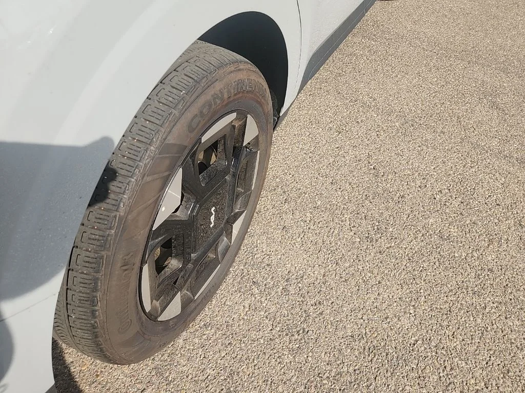 Certified Used 2025 White Kia EX image 15