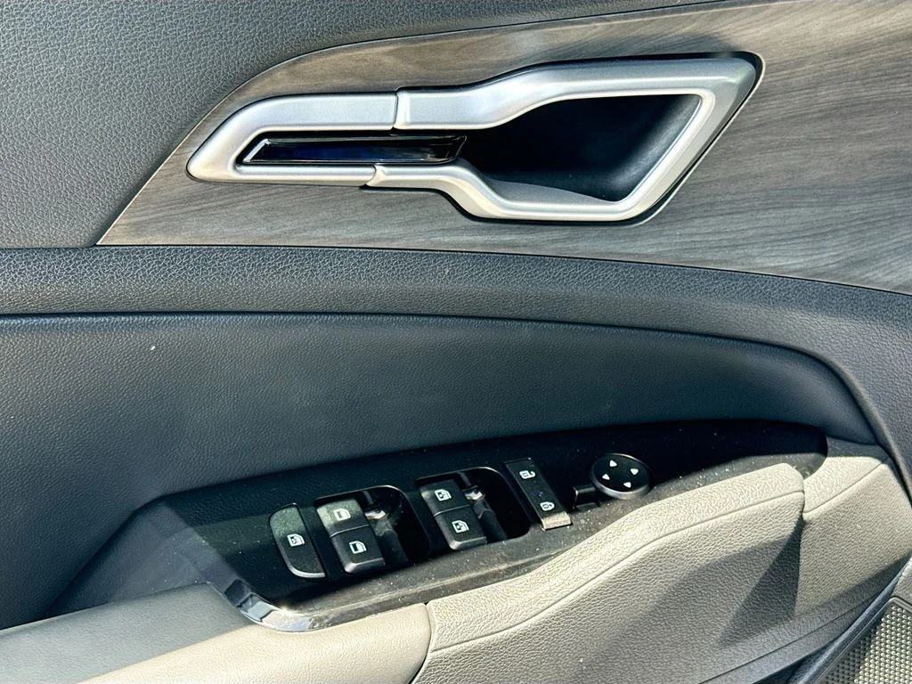 Used 2025 Blue Kia X-Line image 19