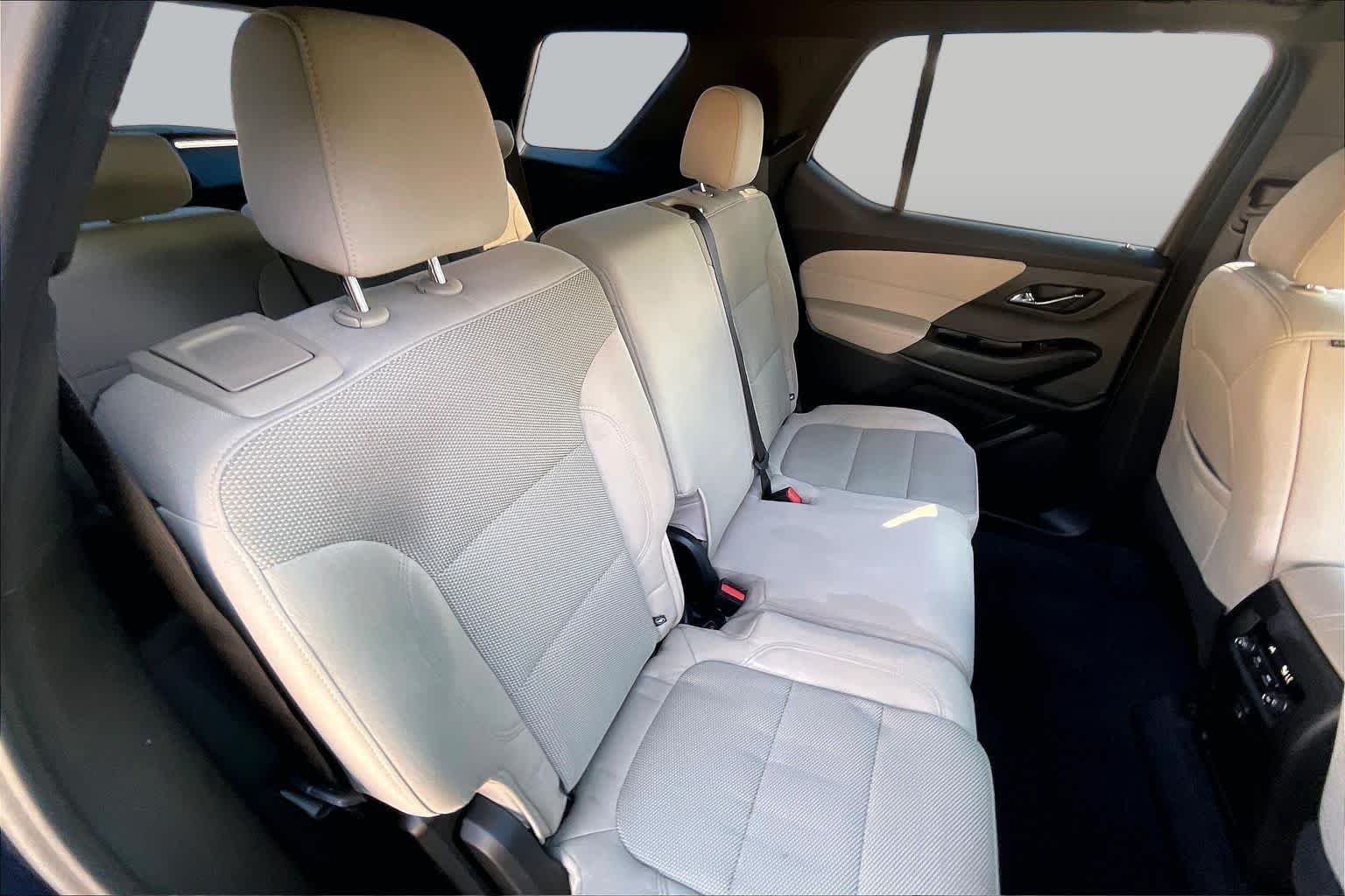Used 2023 Northsky Blue Metallic Chevrolet LS image 18