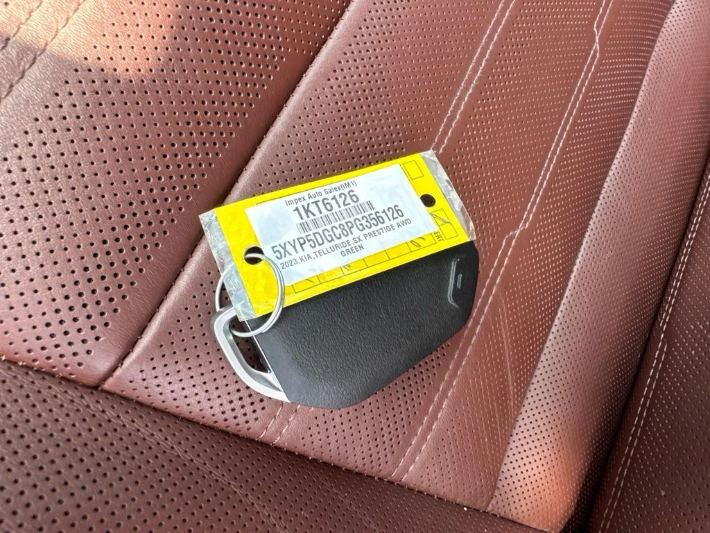 Used 2023 Green Kia SX-Prestige image 40