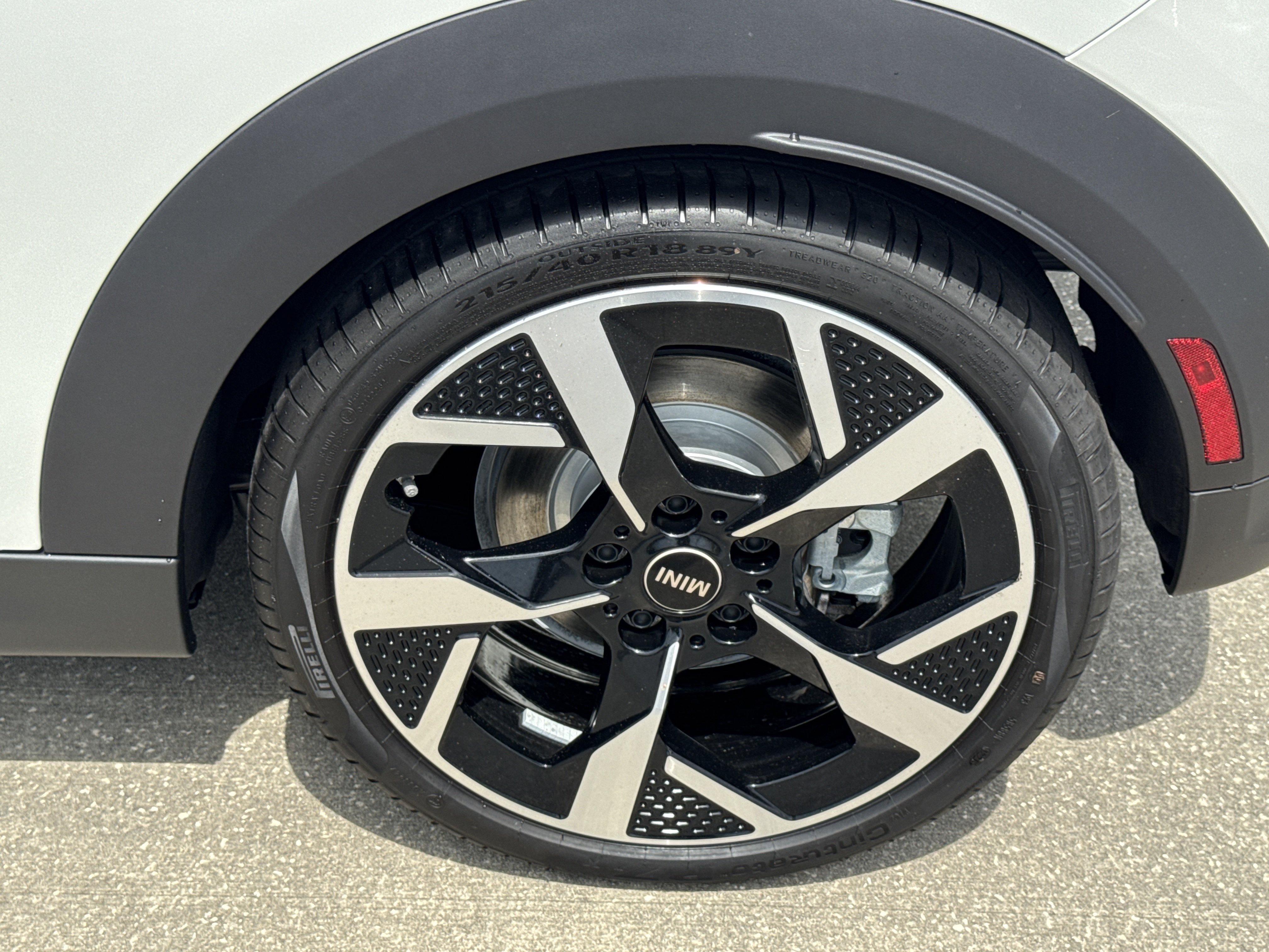 2026 MINI Hardtop 2 Door S - Photo 25