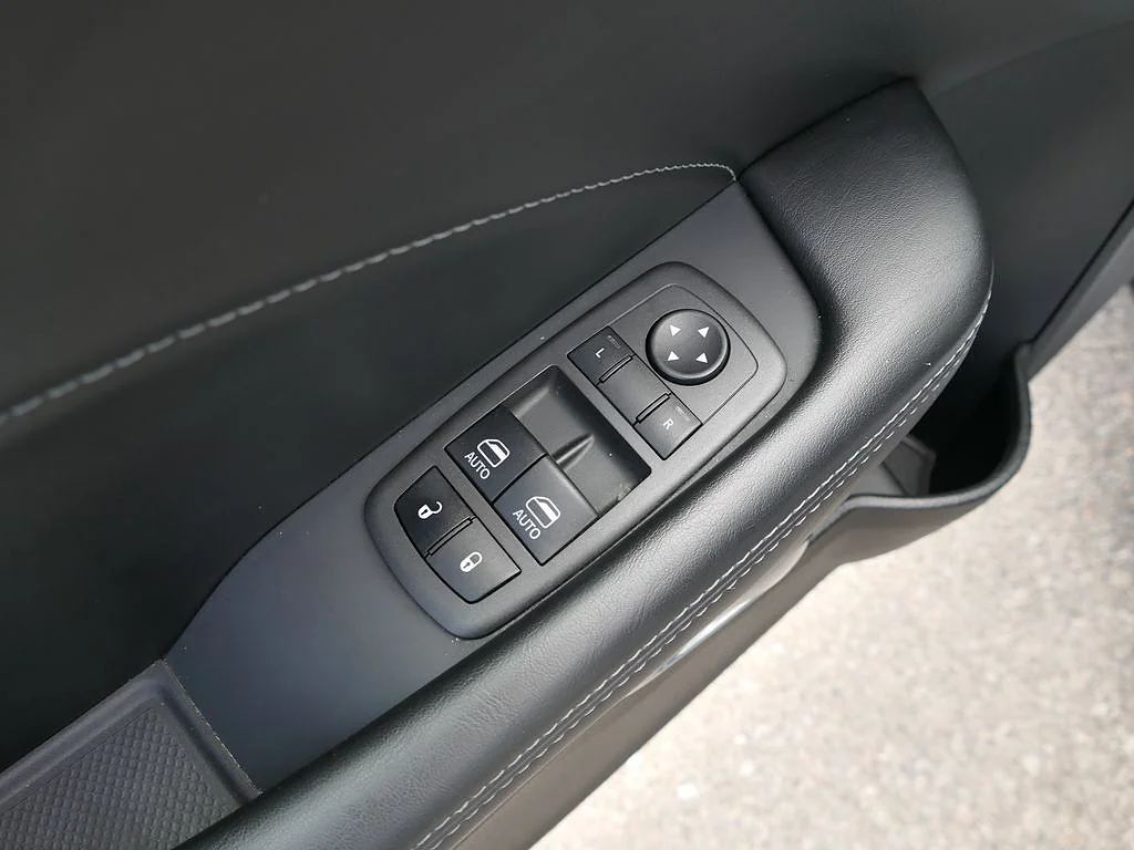 Used 2022 Triple Nickel Clear Coat Dodge R/T image 14