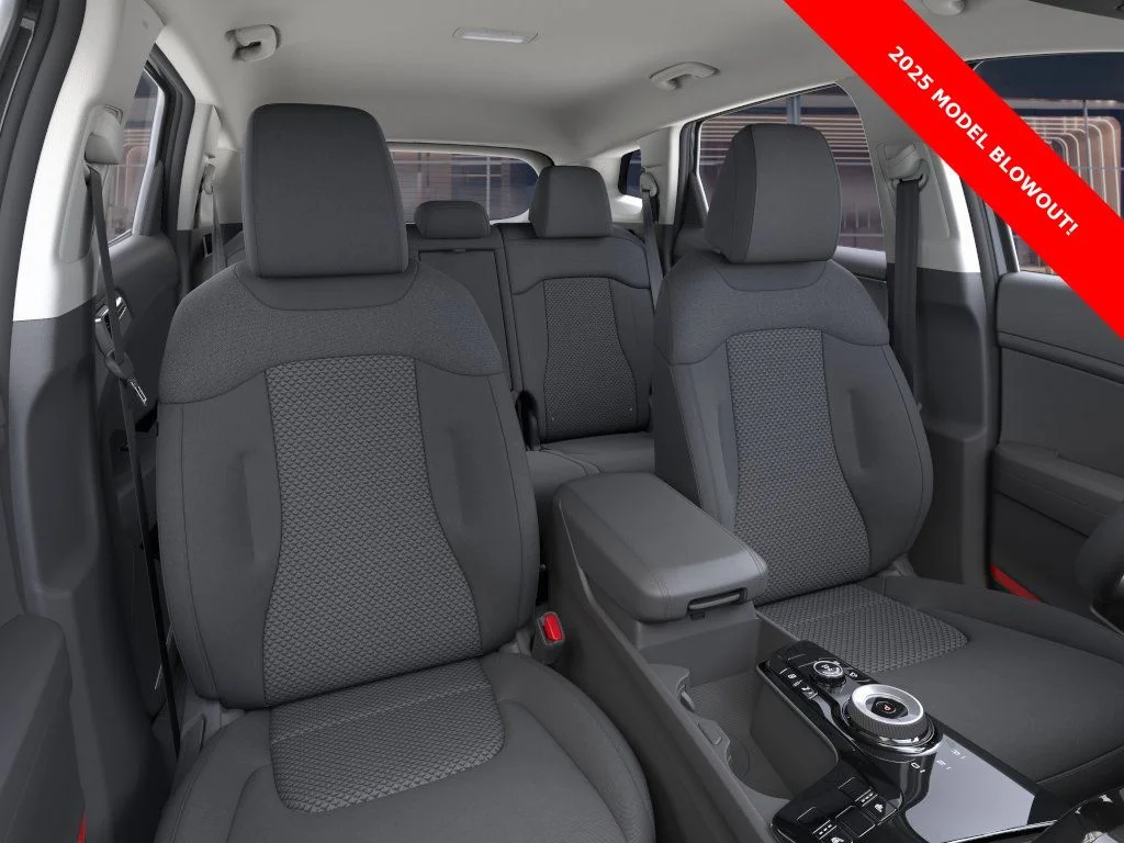 2025 Kia Sportage LX Hybrid - Photo 15